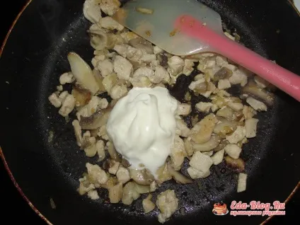 Кулеб'яка з куркою і грибами рецепт покроковий з фото (куркою) Кулеб'яка з куркою і грибами рецепт покроковий з фото