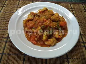 Курка в винному соусі, рецепт приготування курки в винному соусі