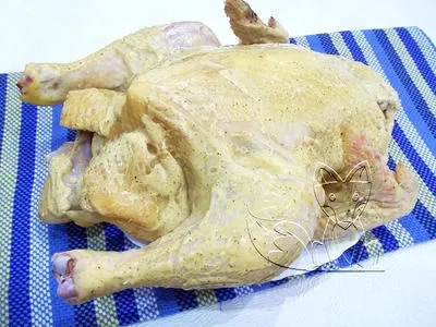 Курка з яблуками в духовці - хрустка золота скоринка (духовці) Курка з яблуками в духовці - хрустка золота скоринка
