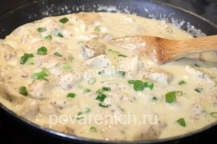 Курка в винному соусі, рецепт приготування курки в винному соусі