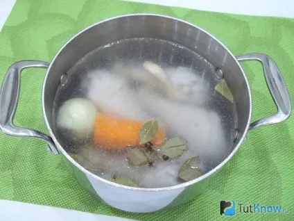 Курячий бульйон як правильно варити (бульйон) Курячий бульйон як правильно варити