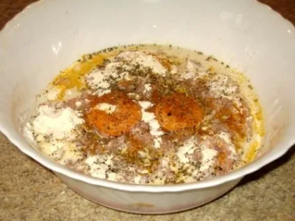 Куряче суфле в беконі