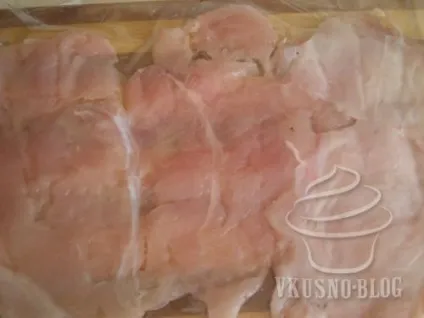 Курячий рулет з сиром і грибами - рецепт з фото (рулет) Курячий рулет з сиром і грибами - рецепт з фото