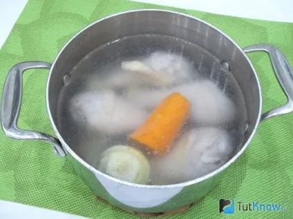 Курячий бульйон як правильно варити (курка) Курячий бульйон як правильно варити