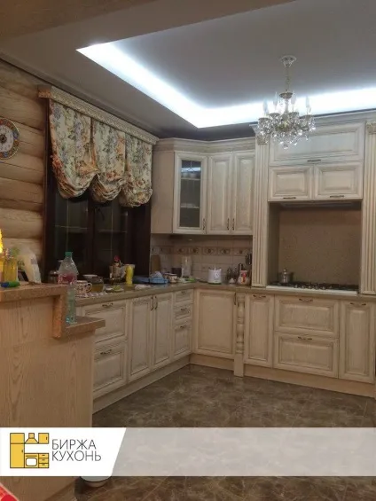 Кухня для олександра з фасадом мдф шпонований (включено вартість Підйом) Кухня для олександра з фасадом мдф шпонований