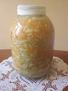 Квашена капуста з морквою - живіть зі смаком, готуйте з любов'ю!