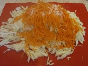 Квашена капуста з морквою - живіть зі смаком, готуйте з любов'ю!