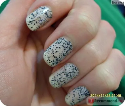 Лак для нігтів divage salt - pepper урізноманітнює ваш манікюр і викличе інтерес у навколишніх! (Divage) Лак для нігтів divage salt - pepper урізноманітнює ваш манікюр і викличе інтерес у навколишніх!
