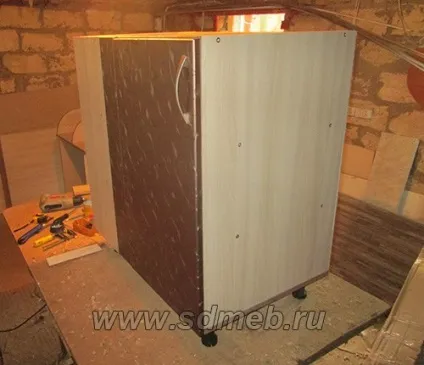 Кухонний кутовий шафа - варіанти виконання, зробимо меблі самі (короткий огляд кутових шаф) Кухонний кутовий шафа - варіанти виконання, зробимо меблі самі