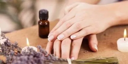 Лікування нігтів ефірними маслами, школа краси (ефірними) Лікування нігтів ефірними маслами, школа краси