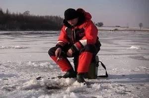 Ловля взимку на мормишку - відьму, ловимо все (ловля взимку на мормишку & quot; відьму & quot;) Ловля взимку на мормишку - відьму, ловимо все