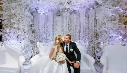 Максим маркевич провів весілля Ксюші брудний (Анна Городжів глава) Максим маркевич провів весілля Ксюші брудний