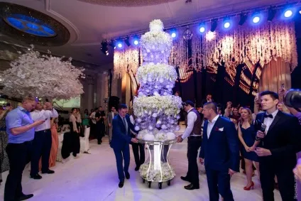 Максим маркевич провів весілля Ксюші брудний (Анна Городжів глава) Максим маркевич провів весілля Ксюші брудний