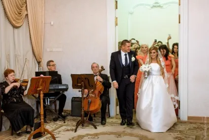 Максим маркевич провів весілля Ксюші брудний (провідний на весіллі брудний) Максим маркевич провів весілля Ксюші брудний