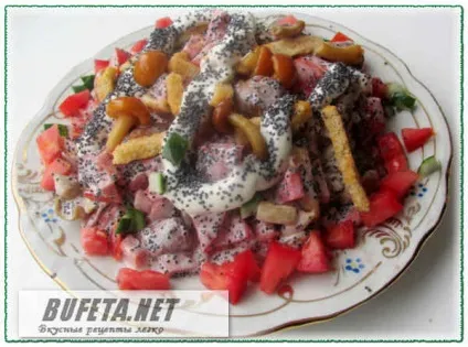 Маковий салат з куркою і грибами (куркою) Маковий салат з куркою і грибами