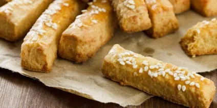 Сирні палички - як приготувати за рецептами з фото в клярі, паніровці або з тіста (паніровці) Сирні палички - як приготувати за рецептами з фото в клярі, паніровці або з тіста