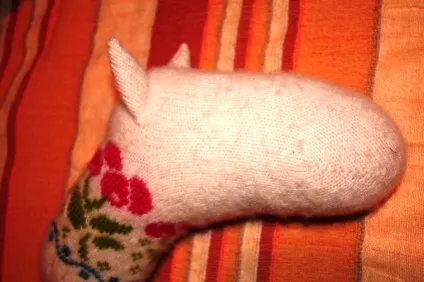 Робимо забавну конячку на паличці - ярмарок майстрів - ручна робота, handmade (нитки муліне) Робимо забавну конячку на паличці - ярмарок майстрів - ручна робота, handmade