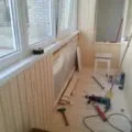 Матеріали для обробки стелі на балконі