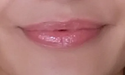 Max factor блиск для губ vibrant curve effect