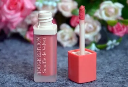 Матова губна помада bourjois rouge edition і velvet, рідка і стійка, палітра і відгуки (bourjois) Матова губна помада bourjois rouge edition і velvet, рідка і стійка, палітра і відгуки