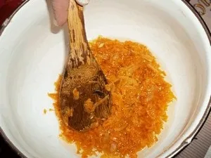 Минтай тушкований, рецепт тушкованої риби