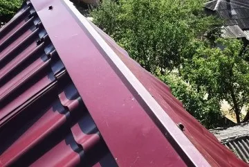 Монтаж коника на металочерепицю (металочерепицю) Монтаж коника на металочерепицю