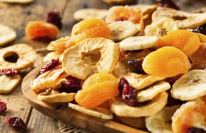 Чи можна курагу при грудному вигодовуванні (сухофрукти) Чи можна курагу при грудному вигодовуванні