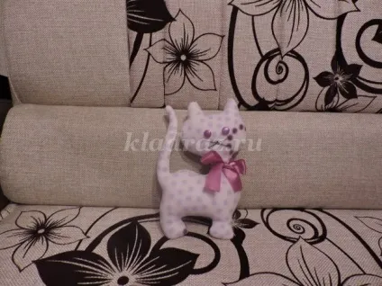М'яка іграшка кошеня своїми руками