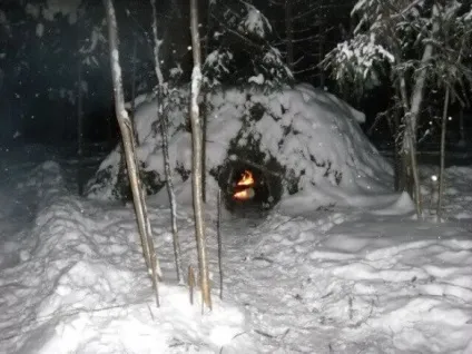 Ночівля в зимовому лісі, секрети виживання в агресивному середовищі (лісі) Ночівля в зимовому лісі, секрети виживання в агресивному середовищі
