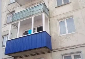 Обшивка балкона профнастилом зовні своїми руками (балкона) Обшивка балкона профнастилом зовні своїми руками