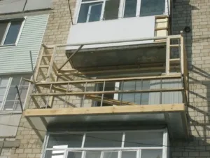 Обшивка балкона профнастилом зовні своїми руками (руками) Обшивка балкона профнастилом зовні своїми руками
