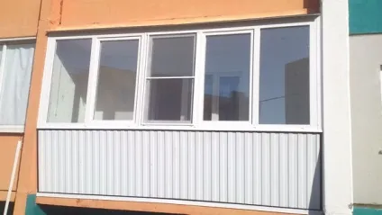 Обшивка балкона профнастилом як обшити зовні своїми руками, профнастилом (обшивка) Обшивка балкона профнастилом як обшити зовні своїми руками, профнастилом