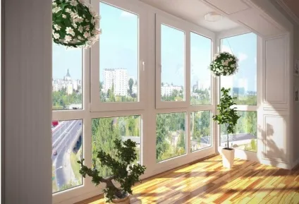 Вікна в підлогу на балконі фото