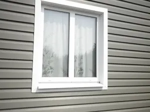 Оздоблення вікон сайдингом зовні монтаж панелей і обшивка Околооконний планок (обробка) Оздоблення вікон сайдингом зовні монтаж панелей і обшивка Околооконний планок