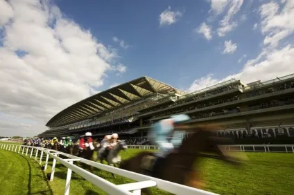Парад капелюхів на скачках royal ascot (частина 1) - новини в фотографіях (скачках) Парад капелюхів на скачках royal ascot (частина 1) - новини в фотографіях