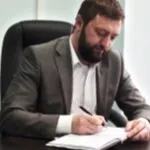 Перевертаючи «український хрест»