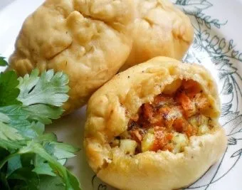 Пиріжки з морквою в духовці і на сковороді солодка випічка, рецепт з яйцем і інші варіанти (духовці) Пиріжки з морквою в духовці і на сковороді солодка випічка, рецепт з яйцем і інші варіанти