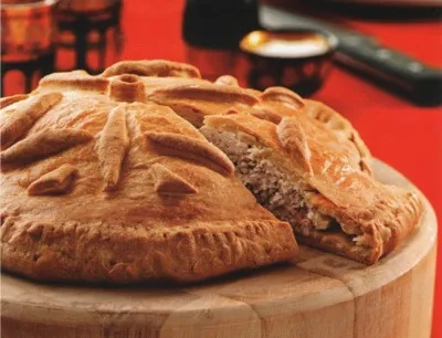 Пиріг з куркою і рисом
