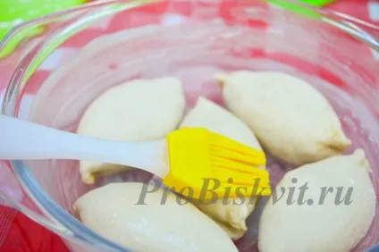 Пиріжки з морквою в духовці рецепт з покроковими фото (пиріжки) Пиріжки з морквою в духовці рецепт з покроковими фото