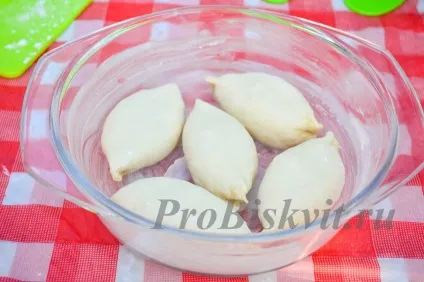 Пиріжки з морквою в духовці рецепт з покроковими фото (дріжджові пиріжки) Пиріжки з морквою в духовці рецепт з покроковими фото