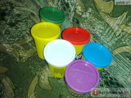 Пластилін hasbro play-doh - «це саме той самий пластилін, який потрібен малюкам - не липне до
