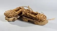 Плетіння з лика - історія народних промислів - НХП ко (запятник) Плетіння з лика - історія народних промислів - НХП до