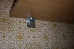 Полку для мікрохвильовки своїми руками нюанси інтер'єру і збірки (руками) Полку для мікрохвильовки своїми руками нюанси інтер'єру і збірки