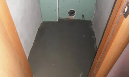 Пол в туалеті своїми руками як залити наливна підлога, гідроізоляція, укладання лінолеуму, плитки в (руками) Пол в туалеті своїми руками як залити наливна підлога, гідроізоляція, укладання лінолеуму, плитки в