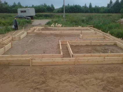 Покрокове будівництво будинків з газобетону (будівництво) Покрокове будівництво будинків з газобетону