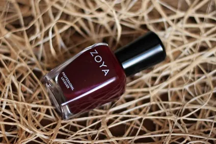 Професійний лак для нігтів nail polish (відтінок norra) від zoya - відгуки, фото і ціна (відтінок) Професійний лак для нігтів nail polish (відтінок norra) від zoya - відгуки, фото і ціна