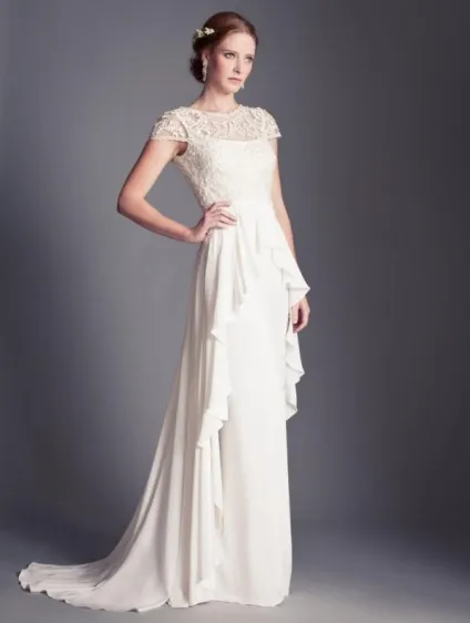 Прямі весільні сукні з мереживом на рукавах, спинці, ліфі (прямі) Прямі весільні сукні з мереживом на рукавах, спинці, ліфі