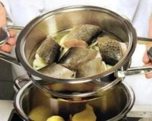 Риба в пароварці