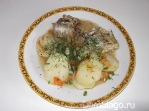 Риба у фользі з картоплею
