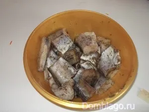 Риба у фользі з картоплею